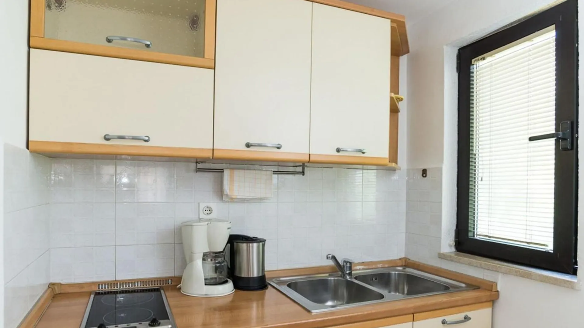 Apartments Alba - 1 Bedroom Apartment Suite Rovinj